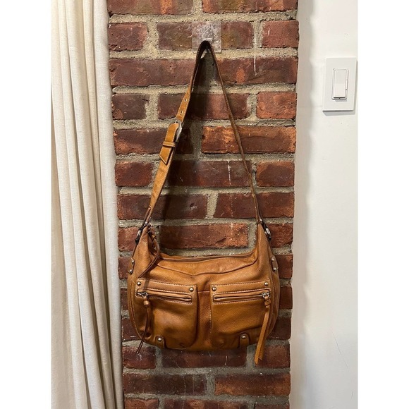 Women’s Vintage Tignanello Pebbled Leather bag Tan - Picture 4 of 11